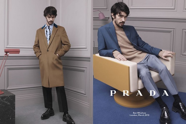 "Christoph Waltz, Ben Whishaw und Ezra Miller modelt für die neue Prada-Kampagne für die Herbst-/Winterkollektion, die vom 60er Jahre inspiriert ist."