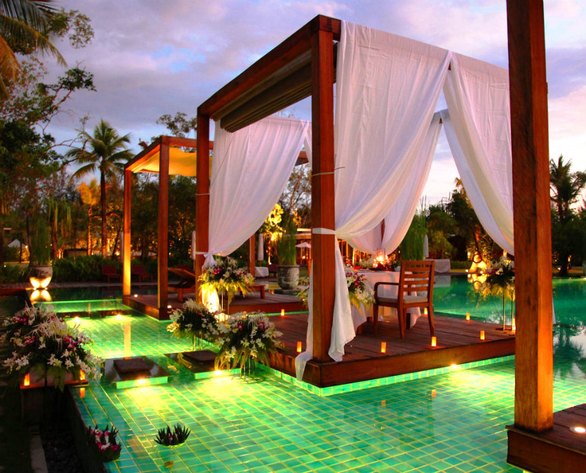 The-Sarojin-Pool-Pavilion-Private-Dining